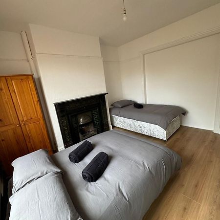 Very Nice Triple Room At 2 Iveragh Rd-5 Дублін Екстер'єр фото